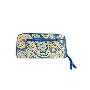 NWOT Vera Bradley Capri Blue Paisley Retired Travel Organizer Zip Around Wallet